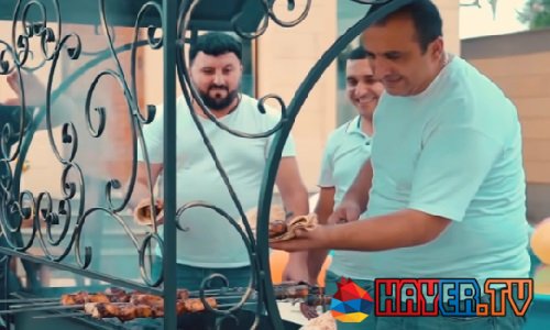 Alex Alexanyan, Hayk Ghevondyan, Rafael Tunyan - Mankutyan Molorak